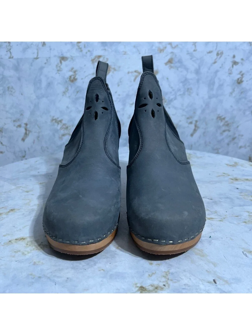 Swedish Hasbeens 40 Womens Size 10 Shoes Blue Leather Wooden Chelsea Ankle Boots